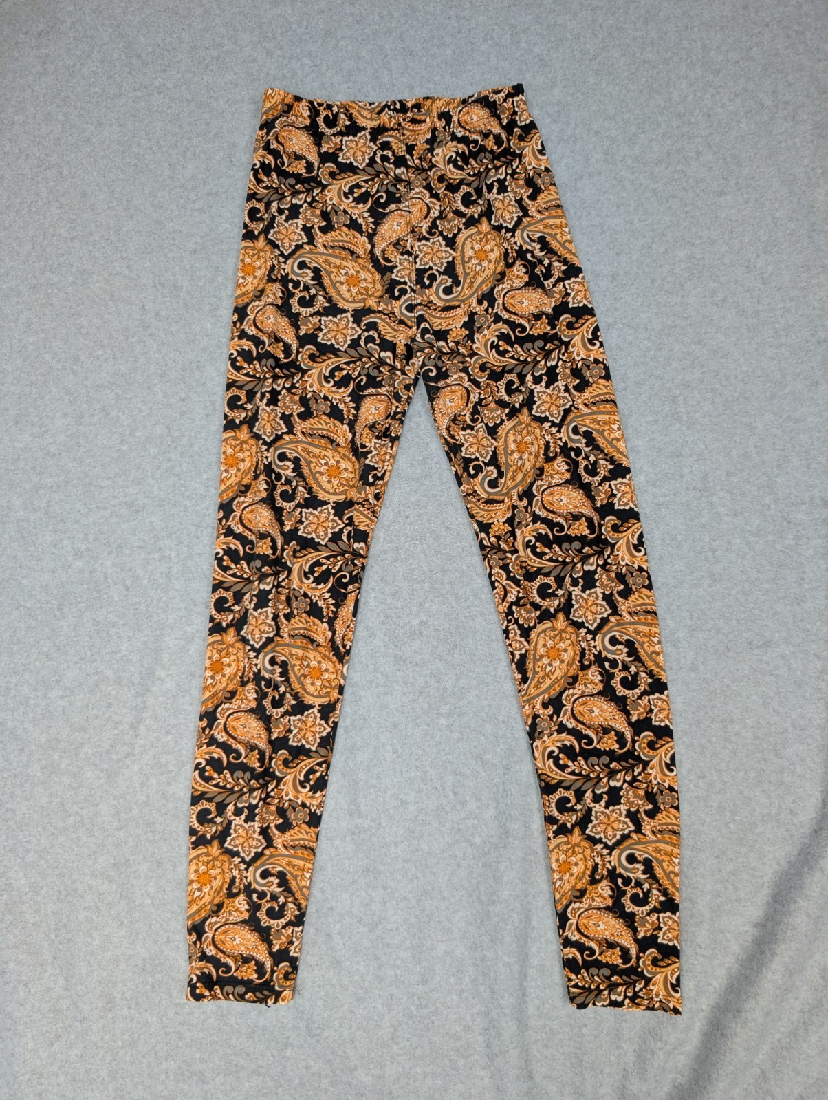 Women’s Black Orange White Paisley Ankle Leggings One Size Stretch Yoga 27″