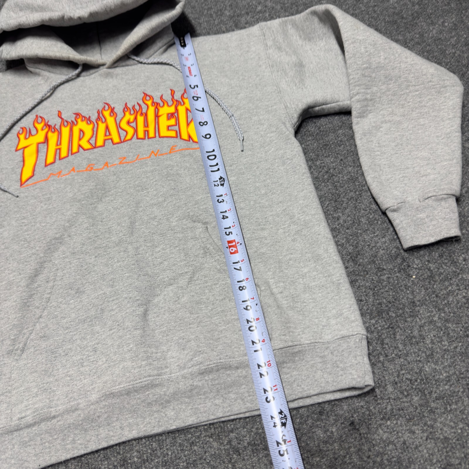 Vintage 00s Thrasher Skateboarding Hoodie Flame Design Gray Flames Men Small