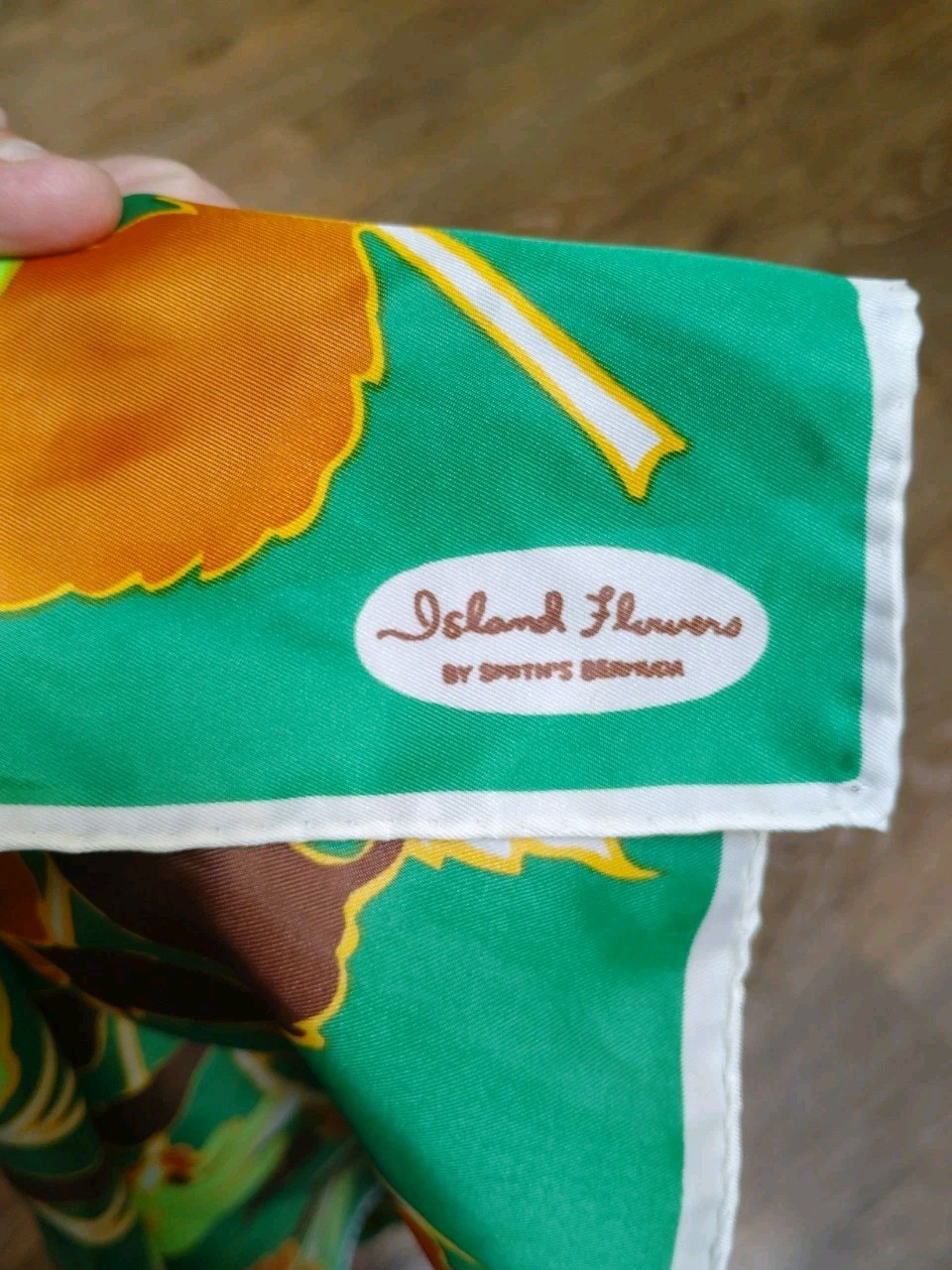 Vintage Smith’s Bermuda Scarf Island Flowers Green Coral 22 X 22 Signed
