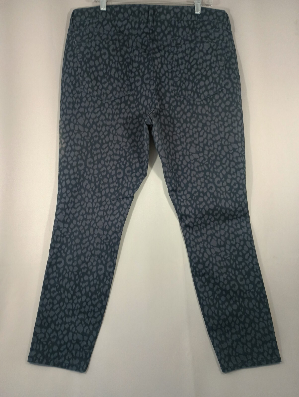 Old Navy Rockstar Womens 18 Reg Denim Jeans Black Gray Spotted Animal Pants