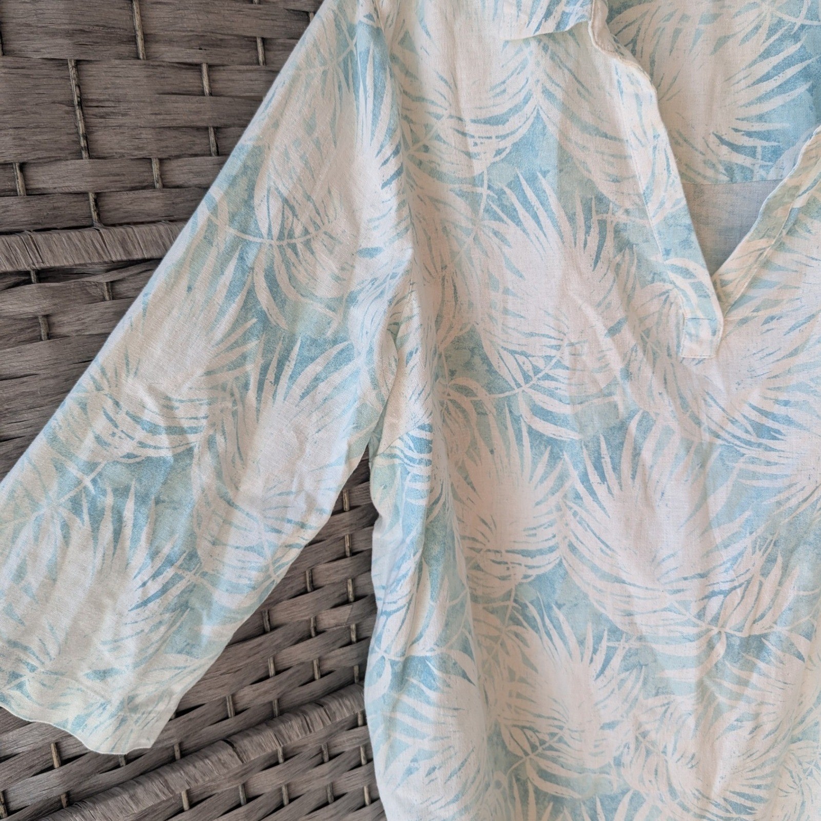 Martha Stewart Light Blue White Palm Print Linen Blend Tunic Top 1X Resortwear