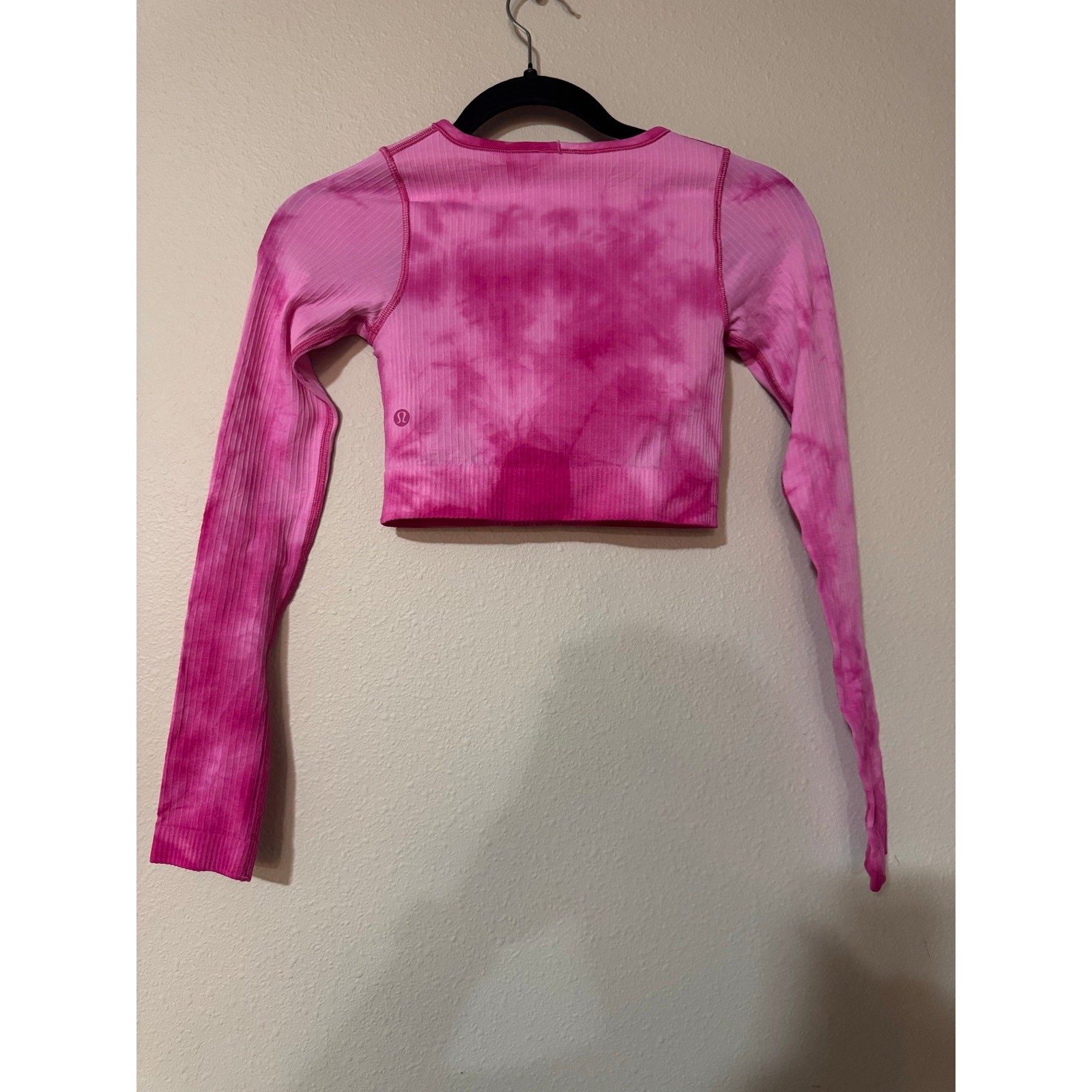 Lululemon Ebb to Street Long Sleeve Cropped Top Marbled Dye Sonic Pink Size 2