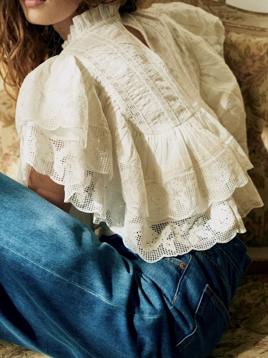 Sezane Lace Ruffled Short Blouse Womens Layered Top Spring 2026