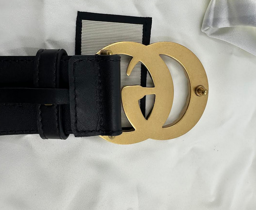 GG BlackGUCCI Leather Belt Pearl Gold Buckle