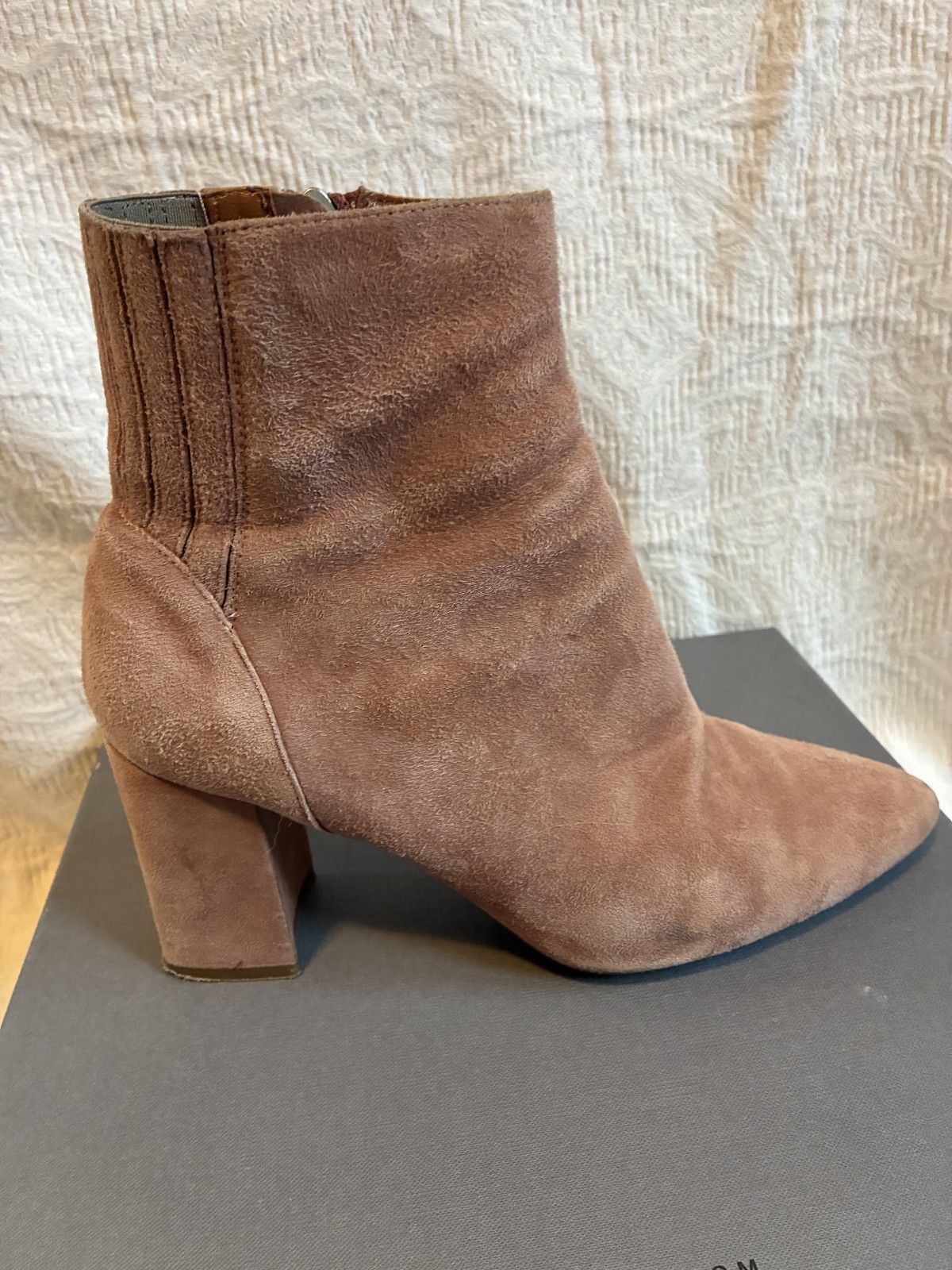 Aquatalia Waterproof Posey Dusty Pink Suede Boots Size 8.5 With Box Retail $495