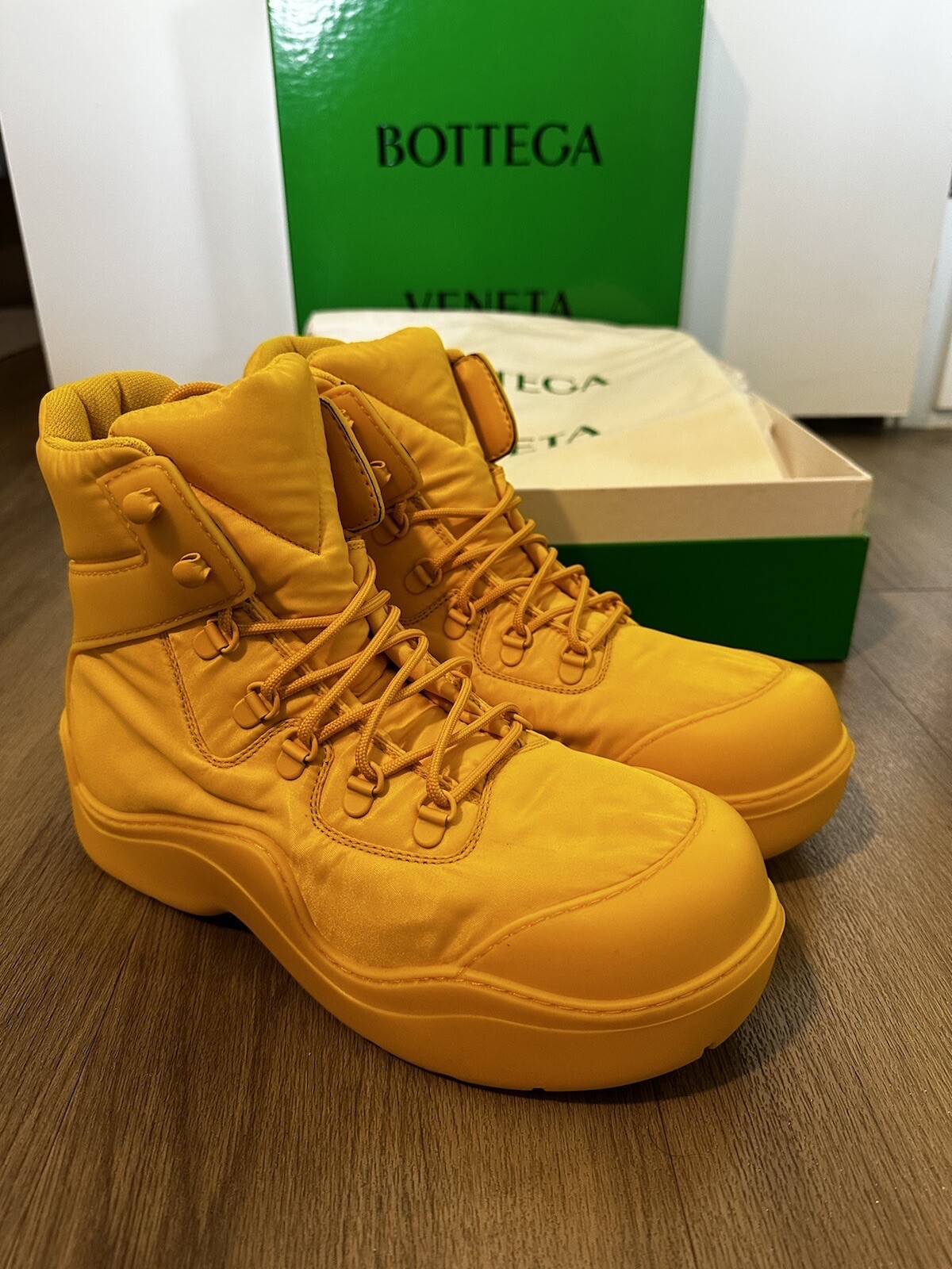 Bottega Veneta The Puddle Bomber Rubber Boot Size 41