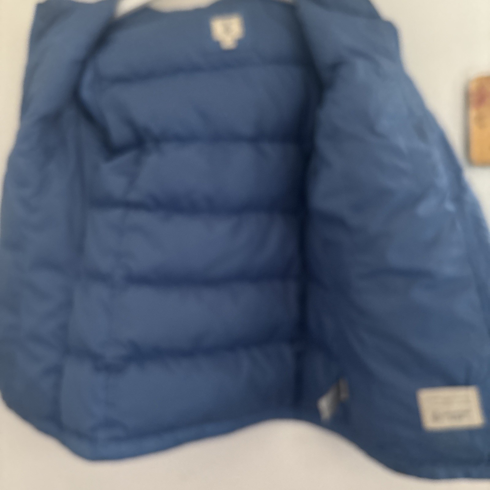 LAND’S END HOODED~80% DOWPUFFY JACKET KIDS~SZ M10-12~SKY BLUE ~3 ZIPPED POCKETS.