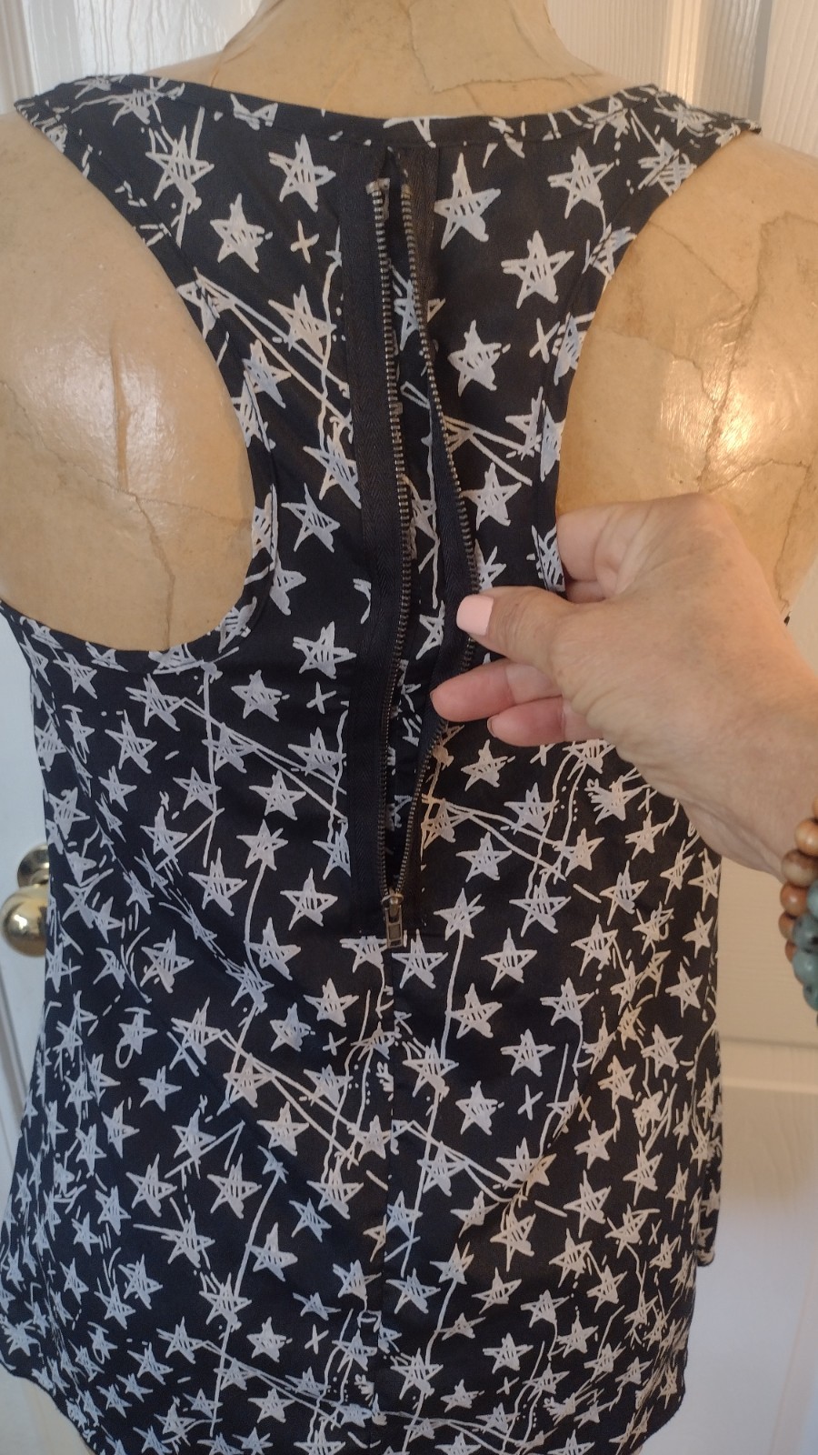 Y2K AGL Apparel Black White Star Print Square Neck Wide Strap Zip Tank Top