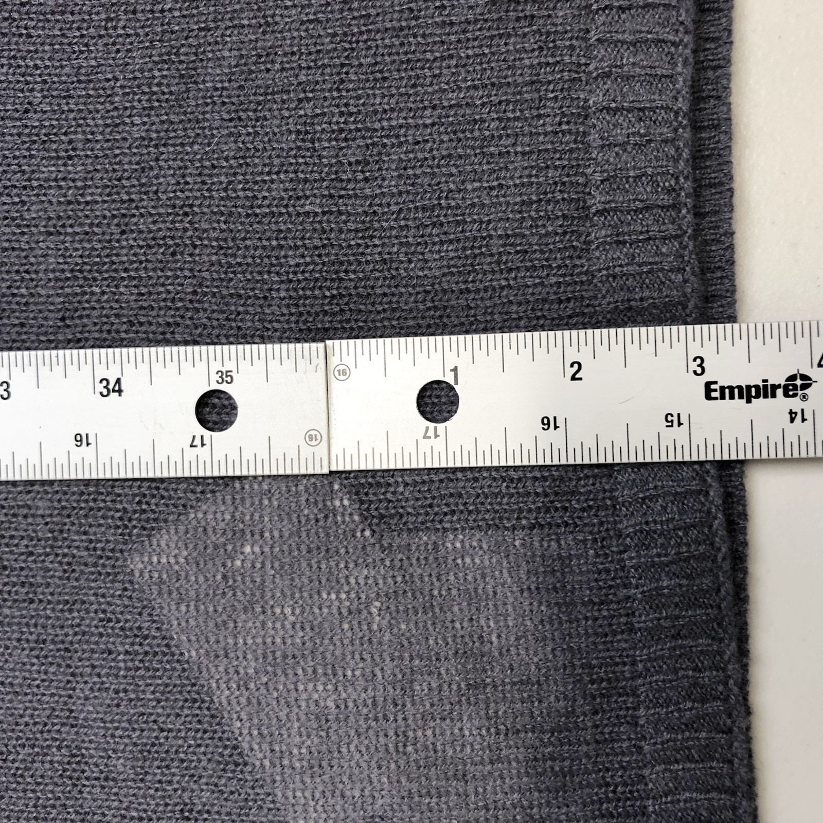 Nordstrom 100% Cashmere Gray Wrap, Shawl Scarf 75×28 NWT MSRP 155$