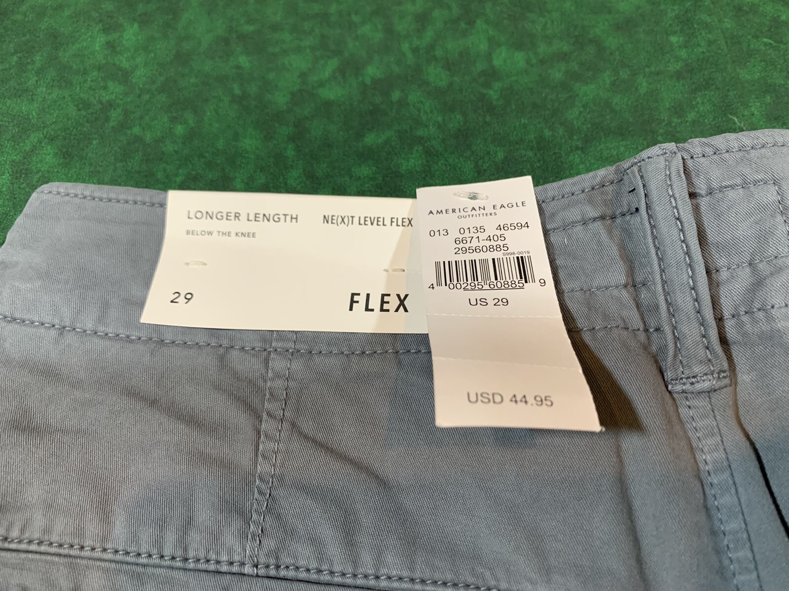 NEW American Eagle Mens Shorts Next Level Flex Grey Chino Size 29 Longer