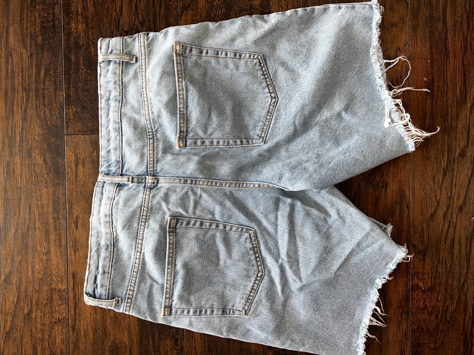 ASOS DESIGN Classic Rigid Denim Shorts in Light Stone Blue Wash Men Size W 34