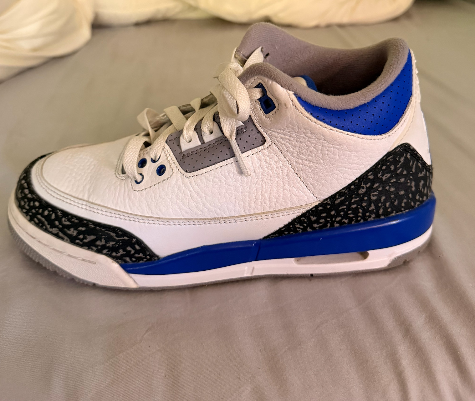 Nike Air Jordan 3 Retro GS Racer Blue Size 6.5Y Pre-Owned No Box Good Condition