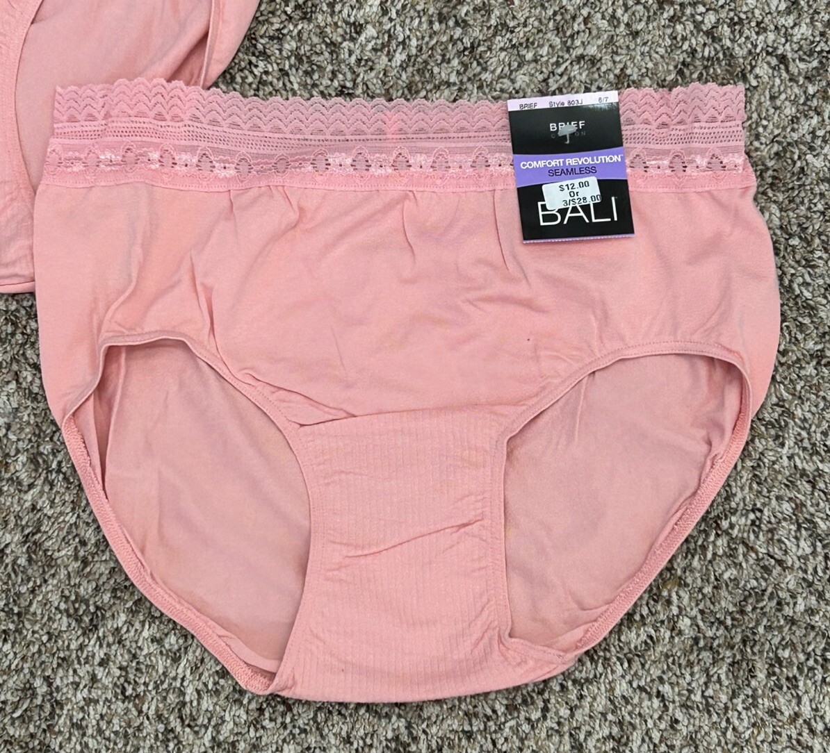 New BALI 5-PACK Women’s Comfort Revolution Seamless Lace Brief Panties Sz 6 / 7