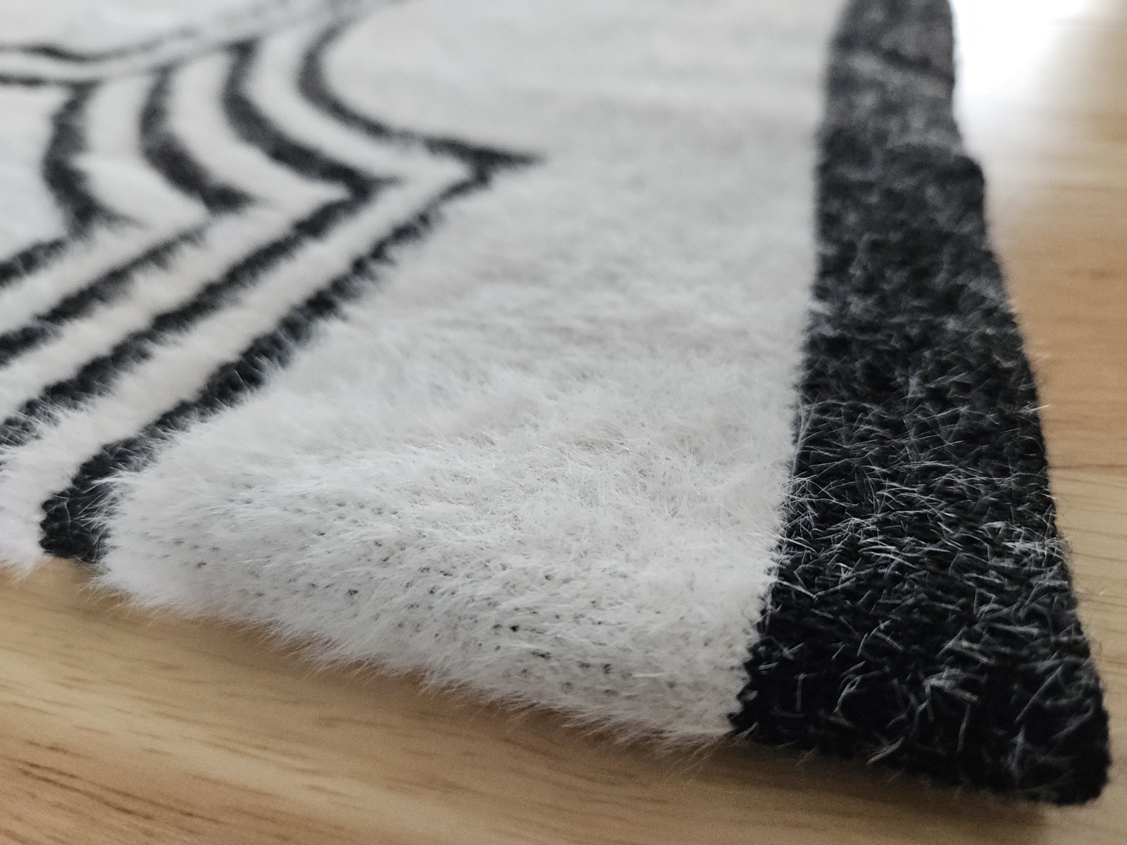 LOVE + LUXE Long Cardigan Black + White Fuzzy Eyelash Knit Women’s XL NWOT