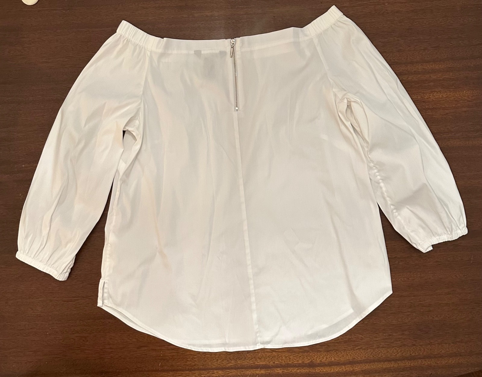 White House Black Market Off Shoulder Blouse Zip Back Size Large (TWO)
