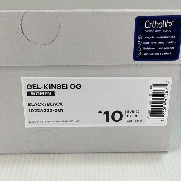 Woman’s Asics gel Kinsei og black, white size 10 us
