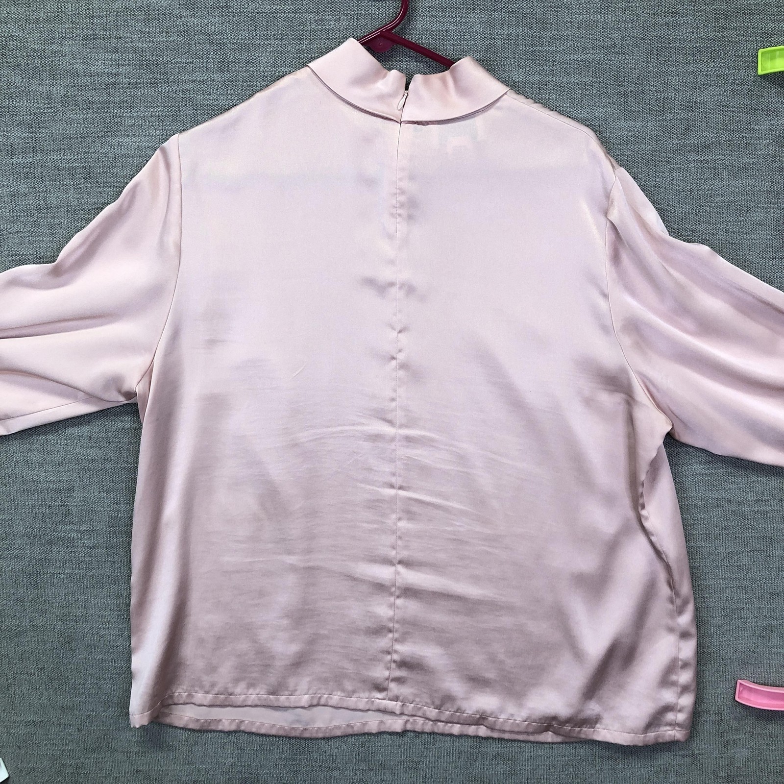 Vintage Pendleton Blouse Womens 16W Pink Satin Dressy Mock Neck Long Sleeve Top