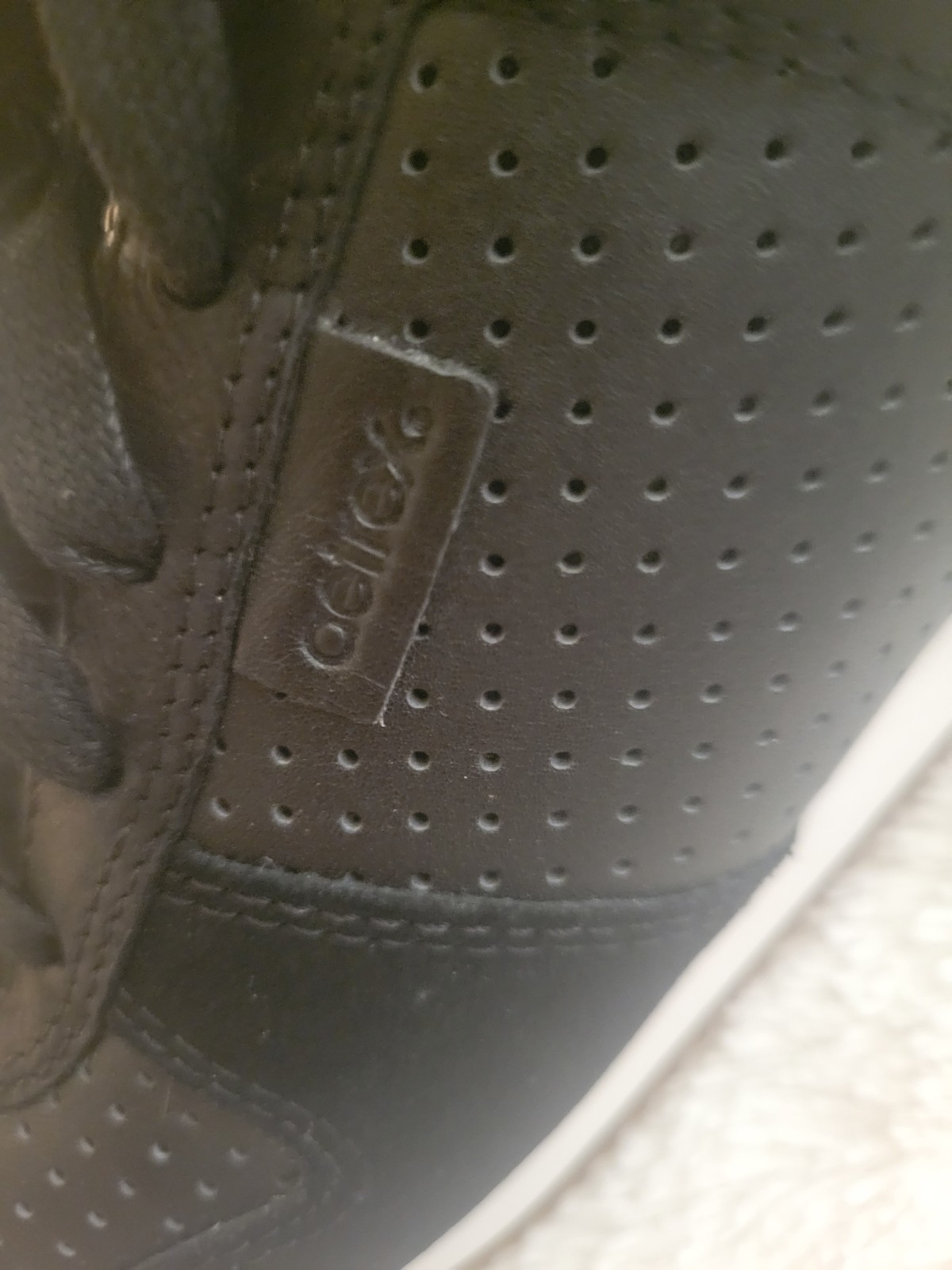 Aetrex Daphne Sneakers Leather/Suede Black Women’s Size 8