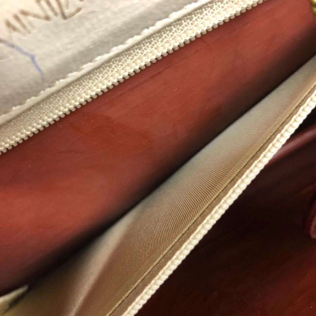 Yves Saint Laurent Shoulder Bag Beige W10.2in / D1.3in / H7.9in Authentic