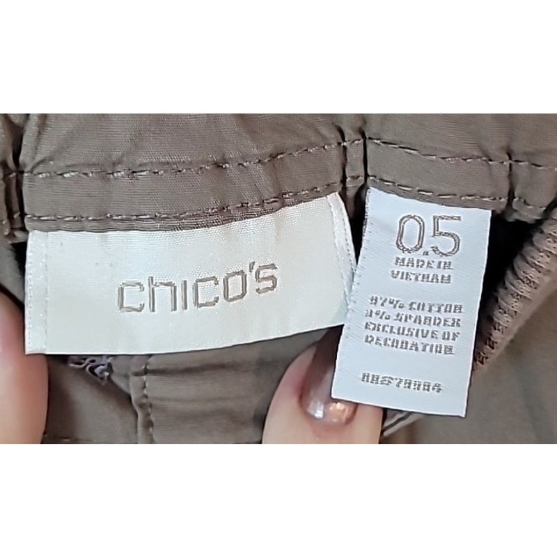Chico’s Convertible Cargo Pants Beige S/M Utility Gorpcore Campus School Teacher