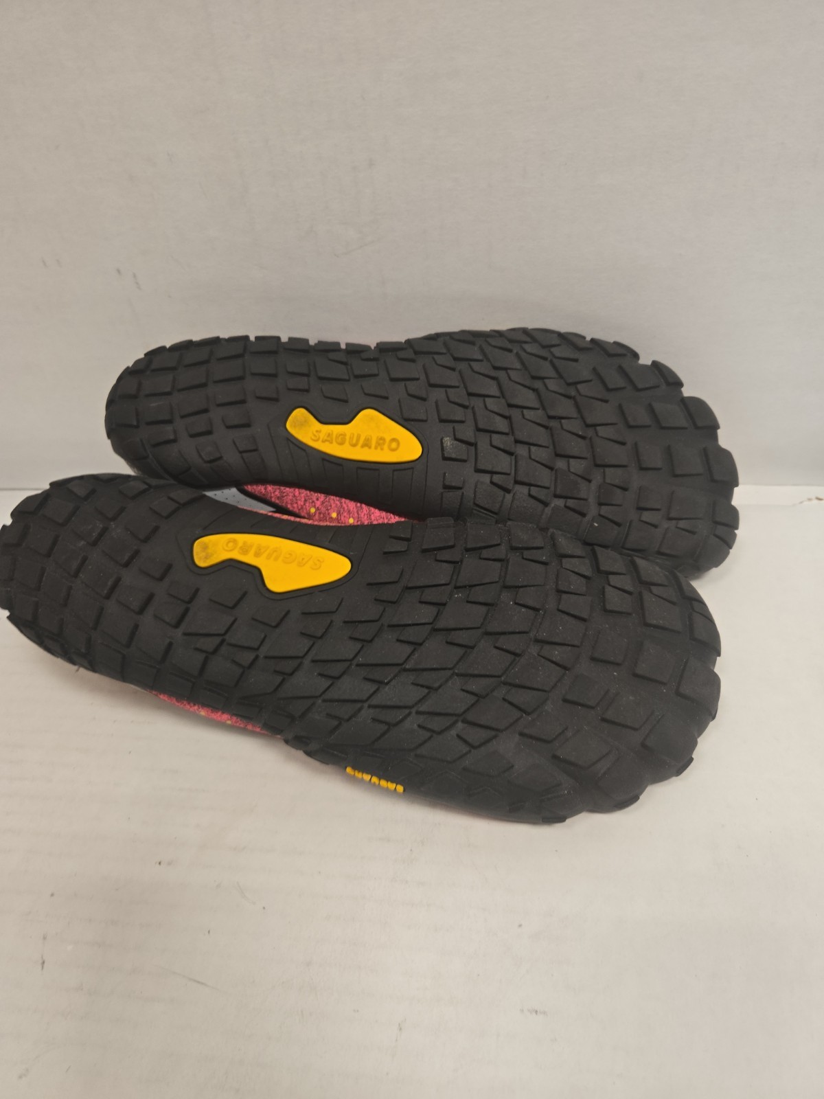 Saguaro Barefoot Minimalist Shoes Unisex 40 EU WM size 9-9.5 US Men 7-7.5 Black