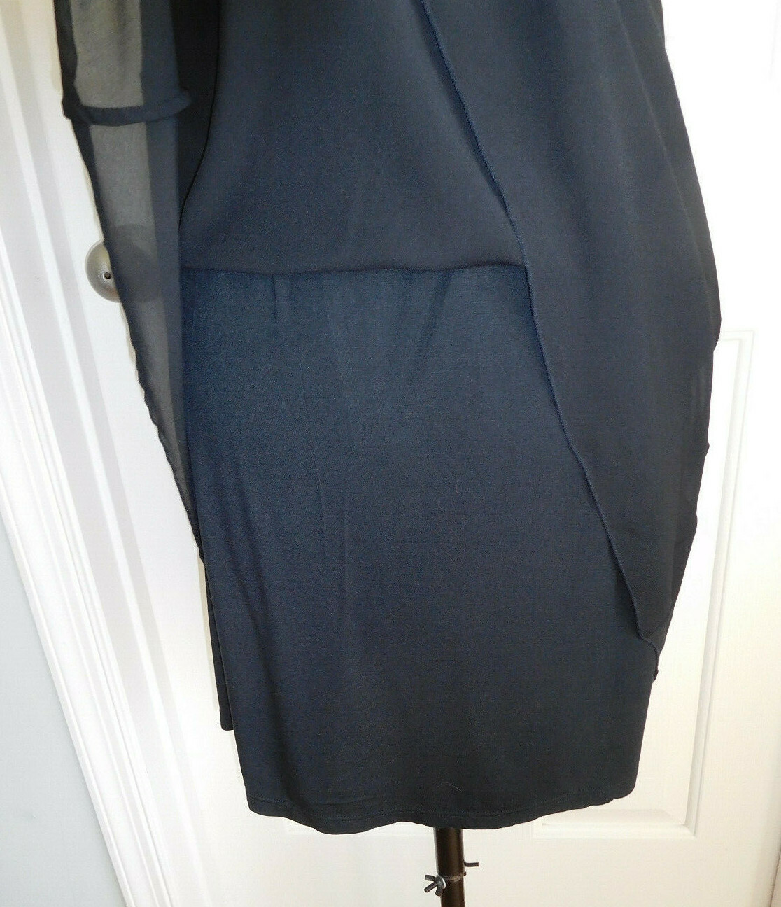 NWOT SUPER SOFT BLACK w/RED UNDERLAY & CHIFFON OVERLAY SOMA NIGHTGOWN XIZE XS
