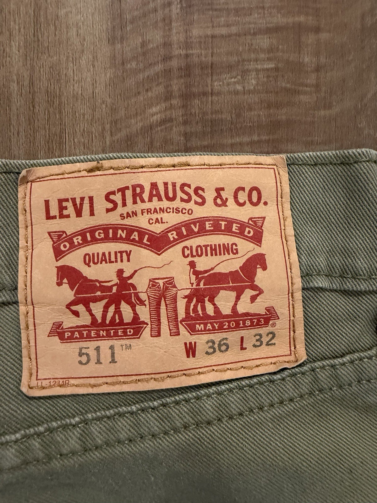 Levi Strauss & Co 511 Jeans 36×32 Olive Jeans Ripped