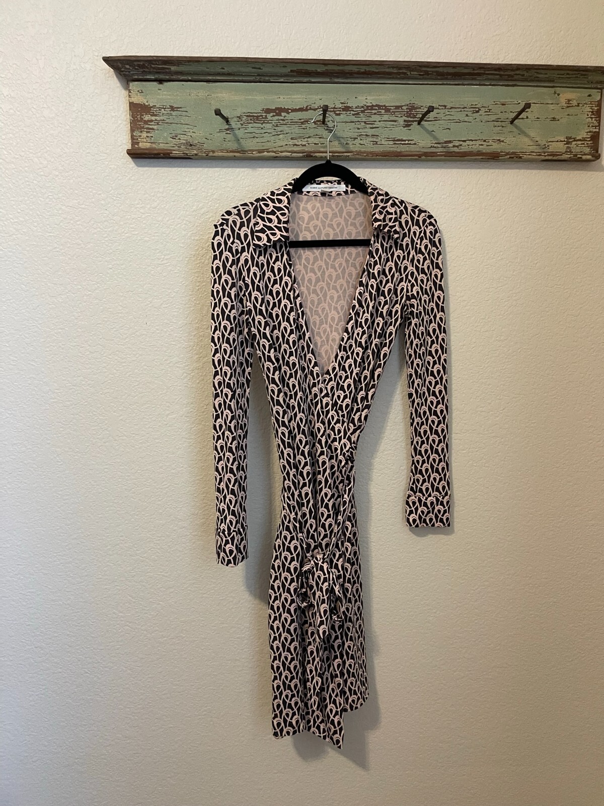 Diane Von Furstenburg Silk Wrap Dress Classic Black Print V-neck Tie Women 2