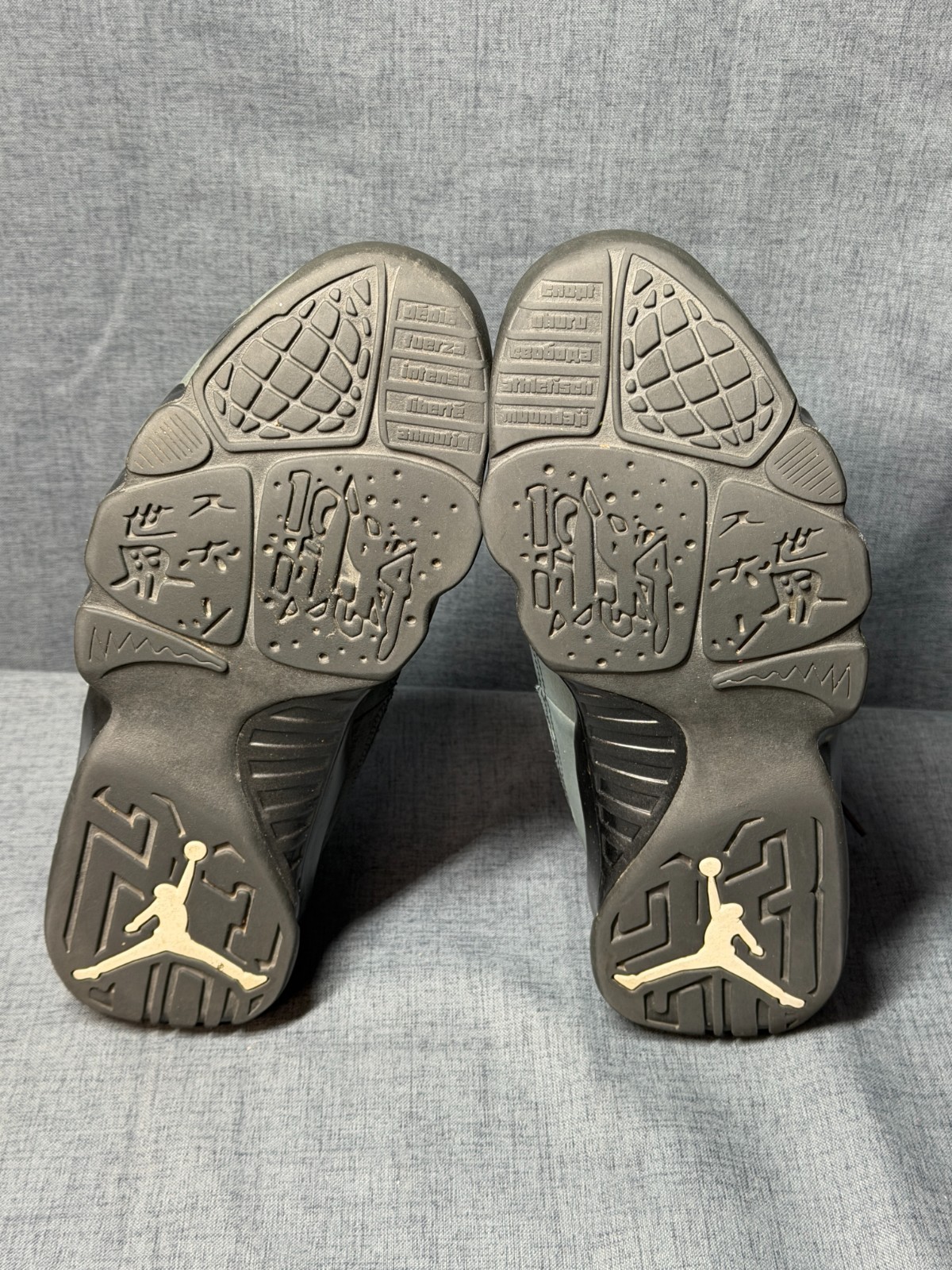 Size 8.5 – Air Jordan 9 Retro Anthracite Black & Grey) 302370-013