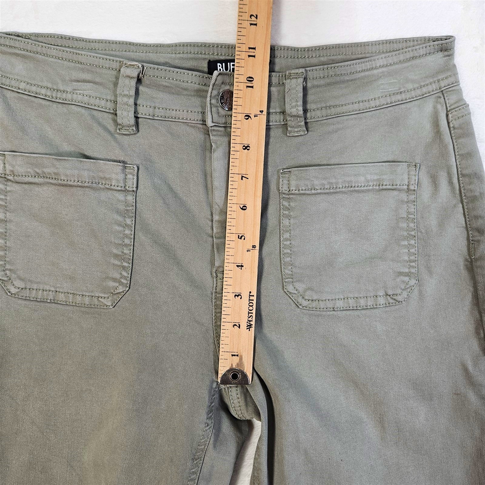 Buffalo David Bitton Crop Pants Women Size 10 Patch Pockets Stretch Green