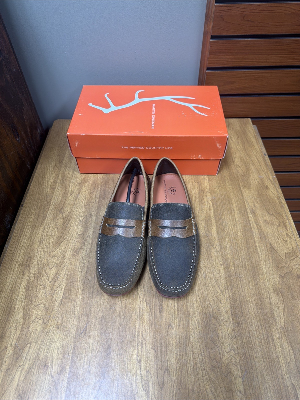 Martin Dingman “Bermuda Penny” Men’s Size 9
