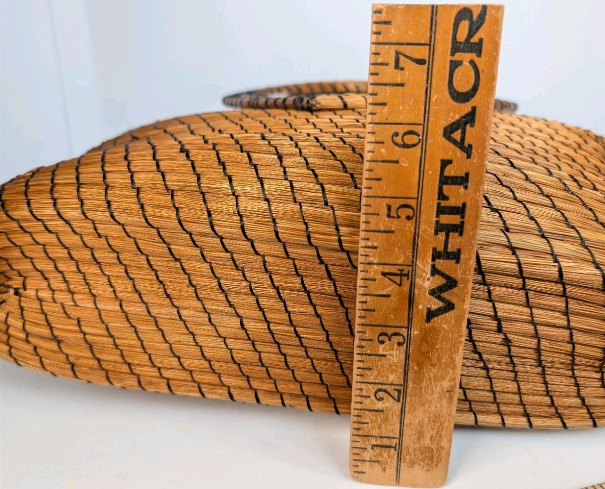 NATURAL STITCHED WEAVED HANDBAG PURSE BOUTIQUE Large Circular Handles Gold Tan
