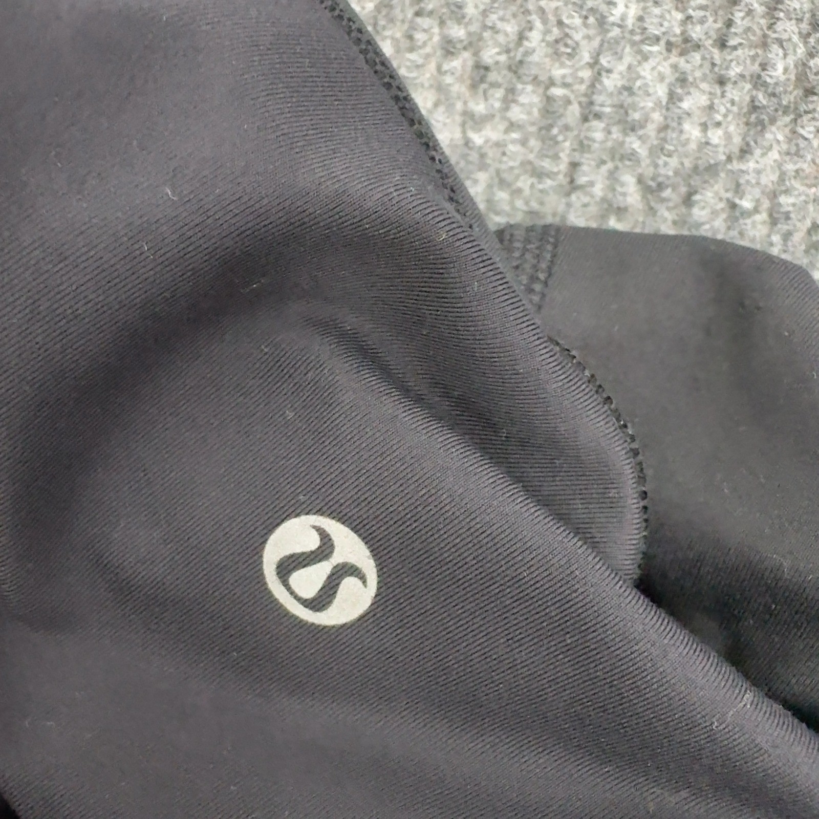 Lululemon Leggings Womens 6 Black Synthetic Mesh Panel Lattice Hem Athletic Yoga