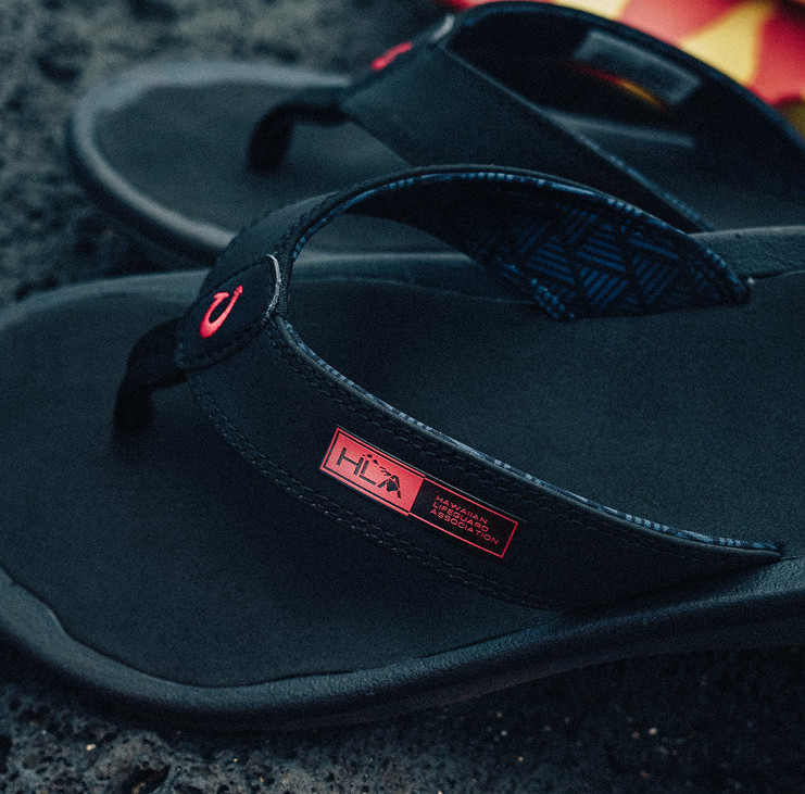 NEW AUTH OluKai Ohana Men’s Beach Sandals Black Hla Water Resistant Flip Flops