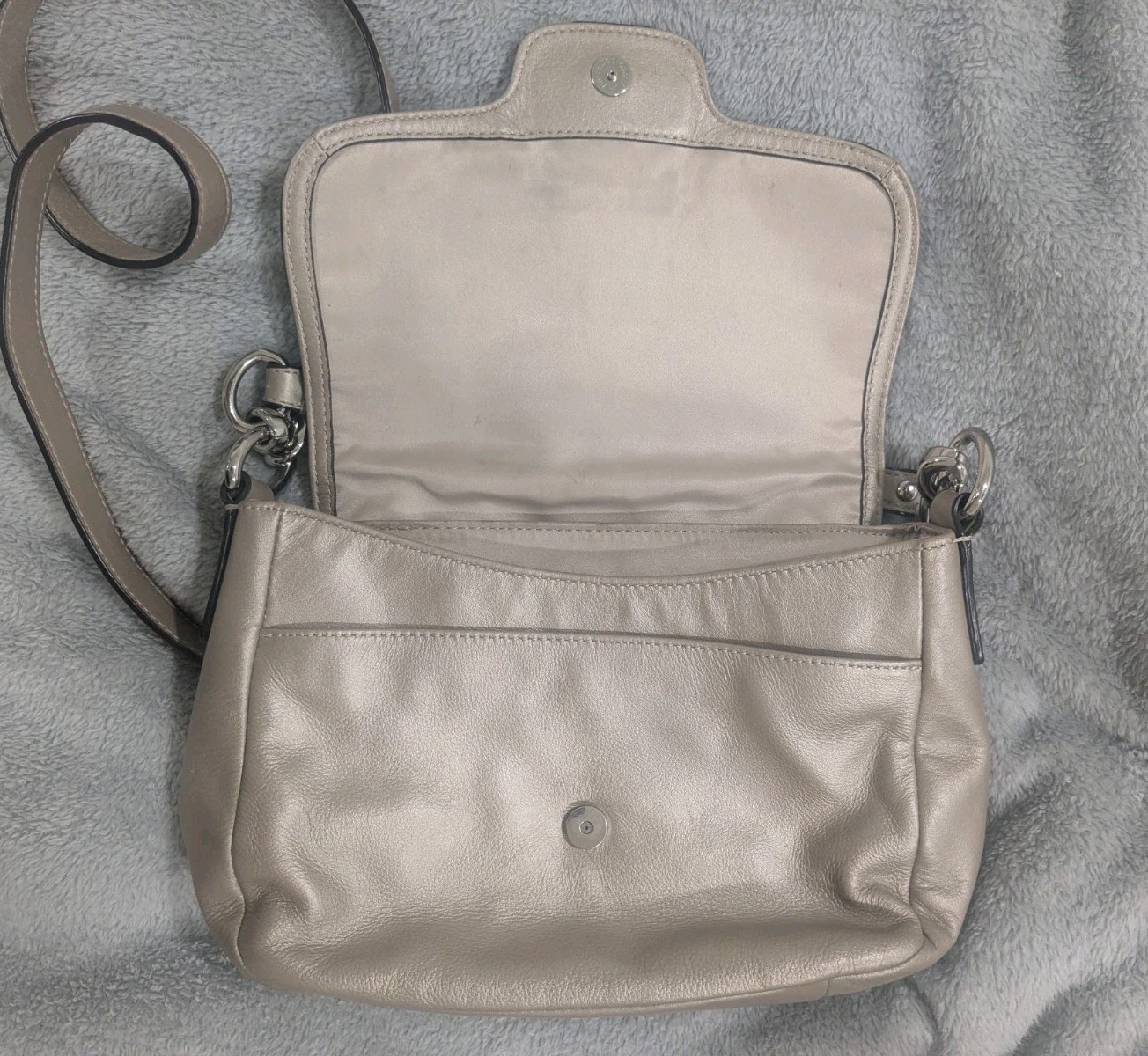 Coach Metallic Champagne Gold Taylor Leather Flap Shoulder Crossbody F25206 2013