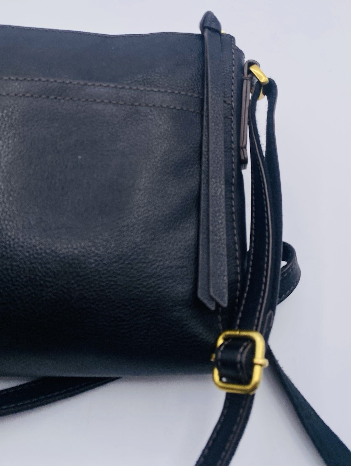 Fossil Fiona Black Pebbled Leather Thin Adjustable Crossbody Bag Front Pocket