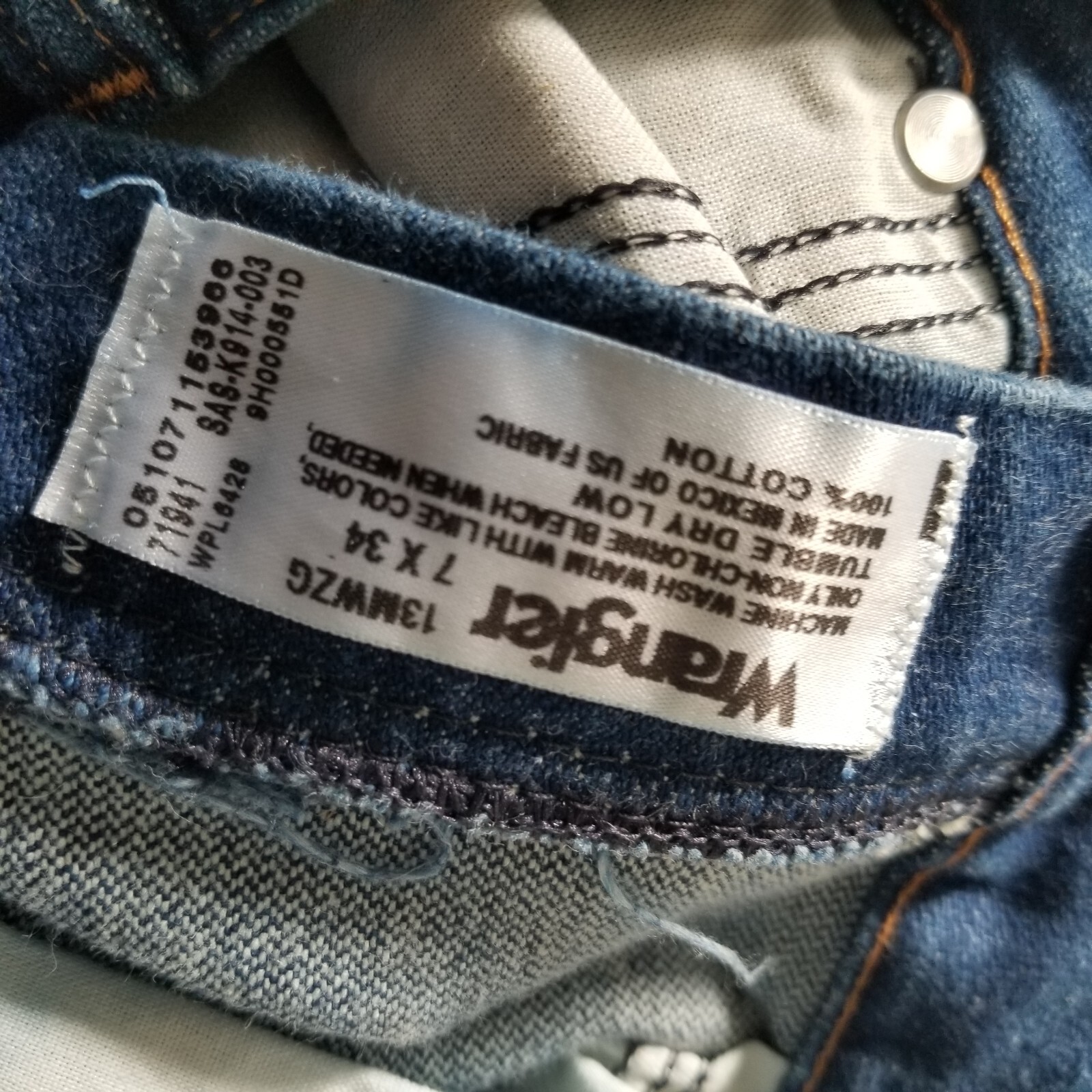 Vintage Wrangler Jeans high waist 13MWZG size 7 X 34” Size 7