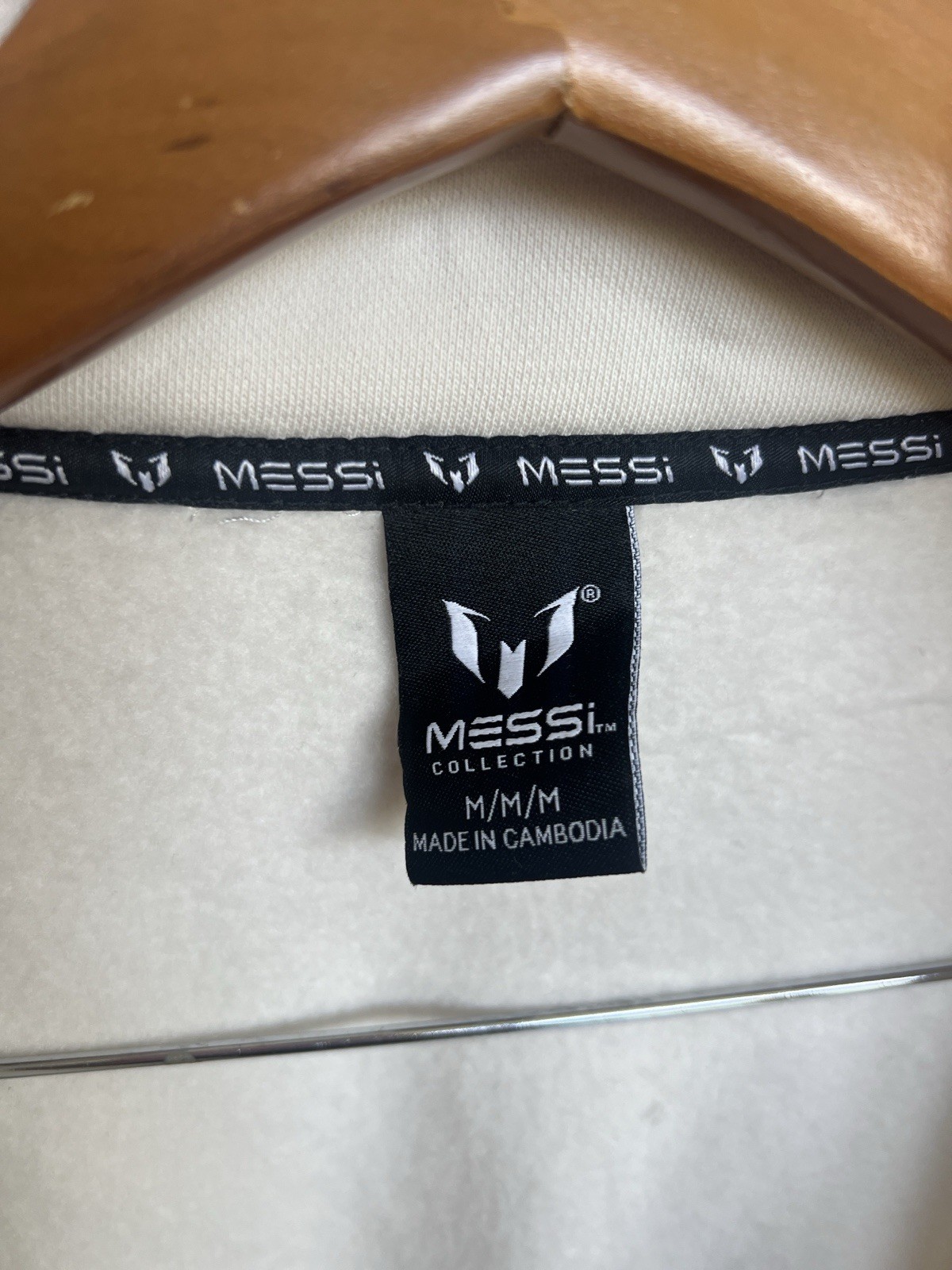 Messi Collection Men’s M Beige Fleece Button-Front Sweatshirt Pockets