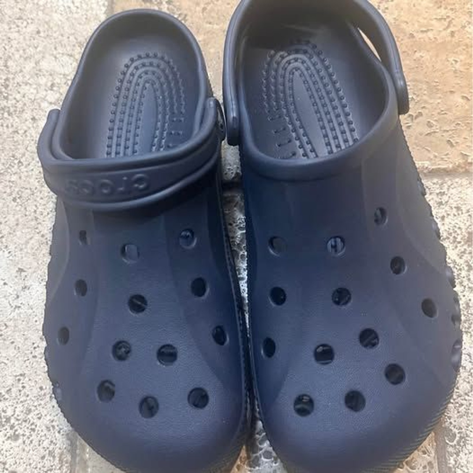 Crocs Navy Men’s Slip on Crocs Size 10- NEW