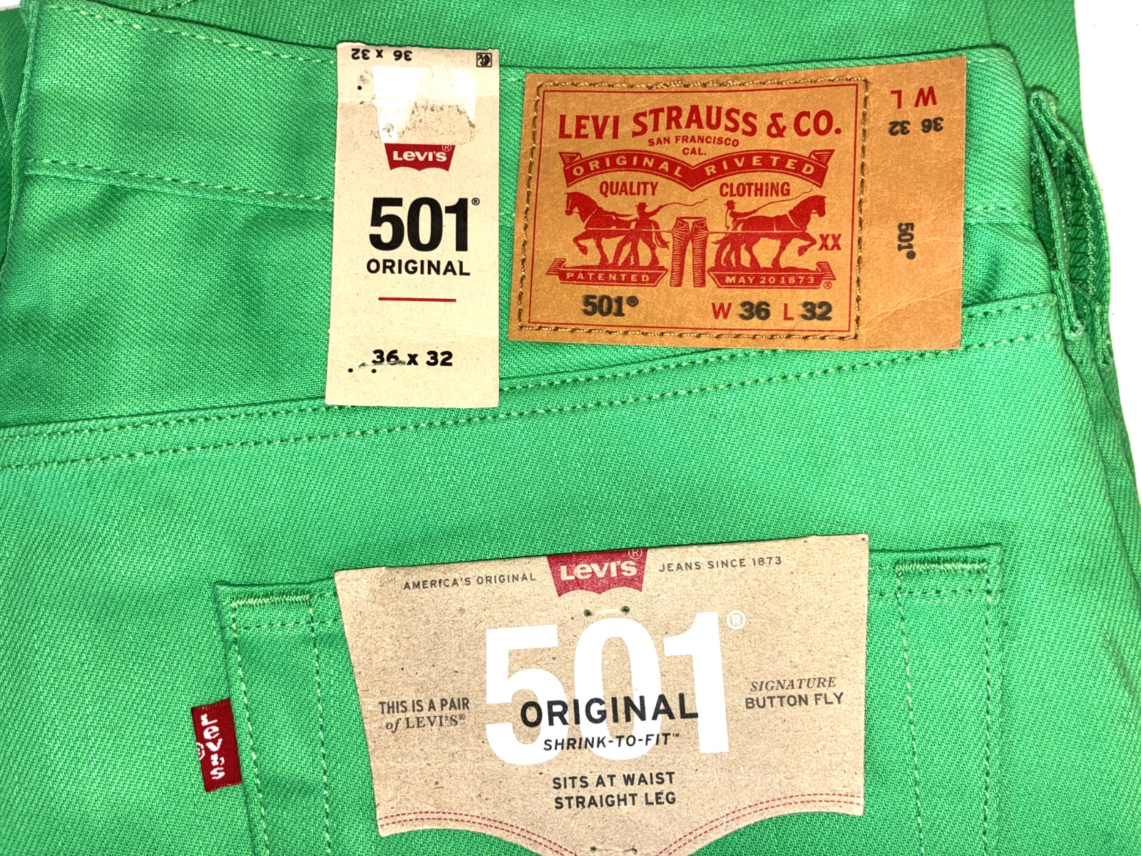 501 LEVI jeans Mens 36×32 straight leg, button fly shrink to fit NEW Mint Denim
