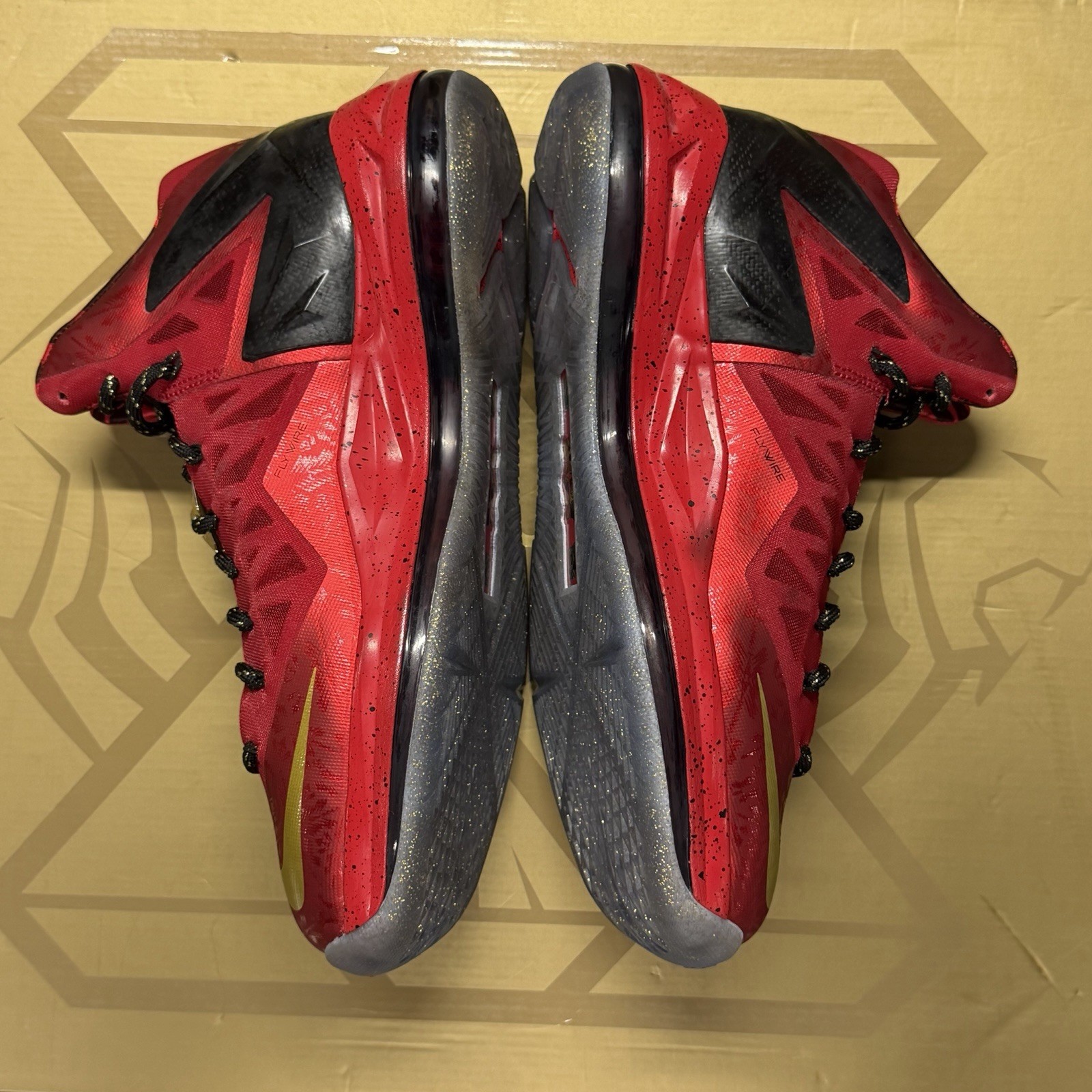 Nike LeBron X Celebration Pack 628622 900 P.S. Elite Low Championship Sz 11