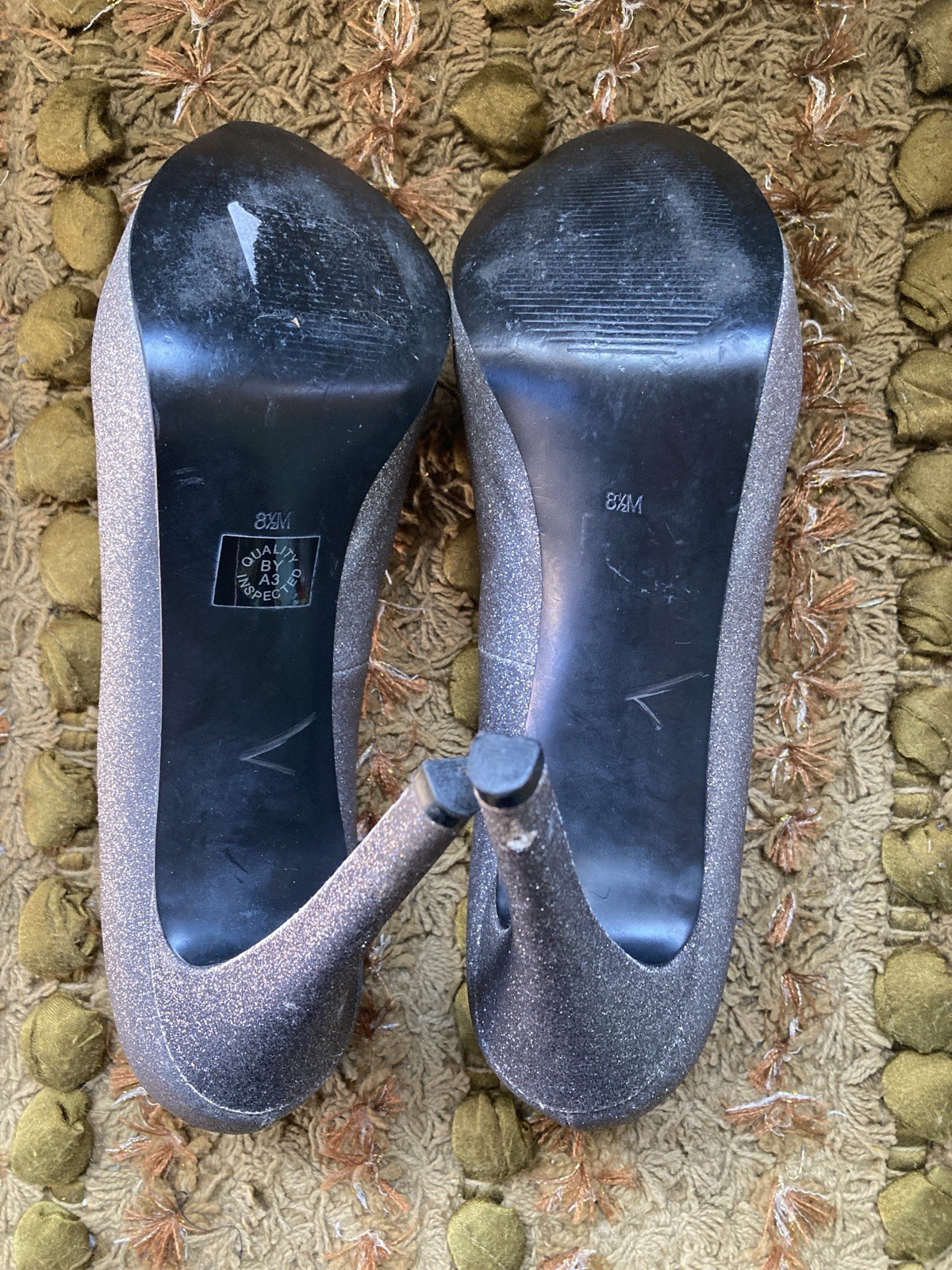 a.n.a. Size 8.5 Silver Sparkle Peep Toe Heels