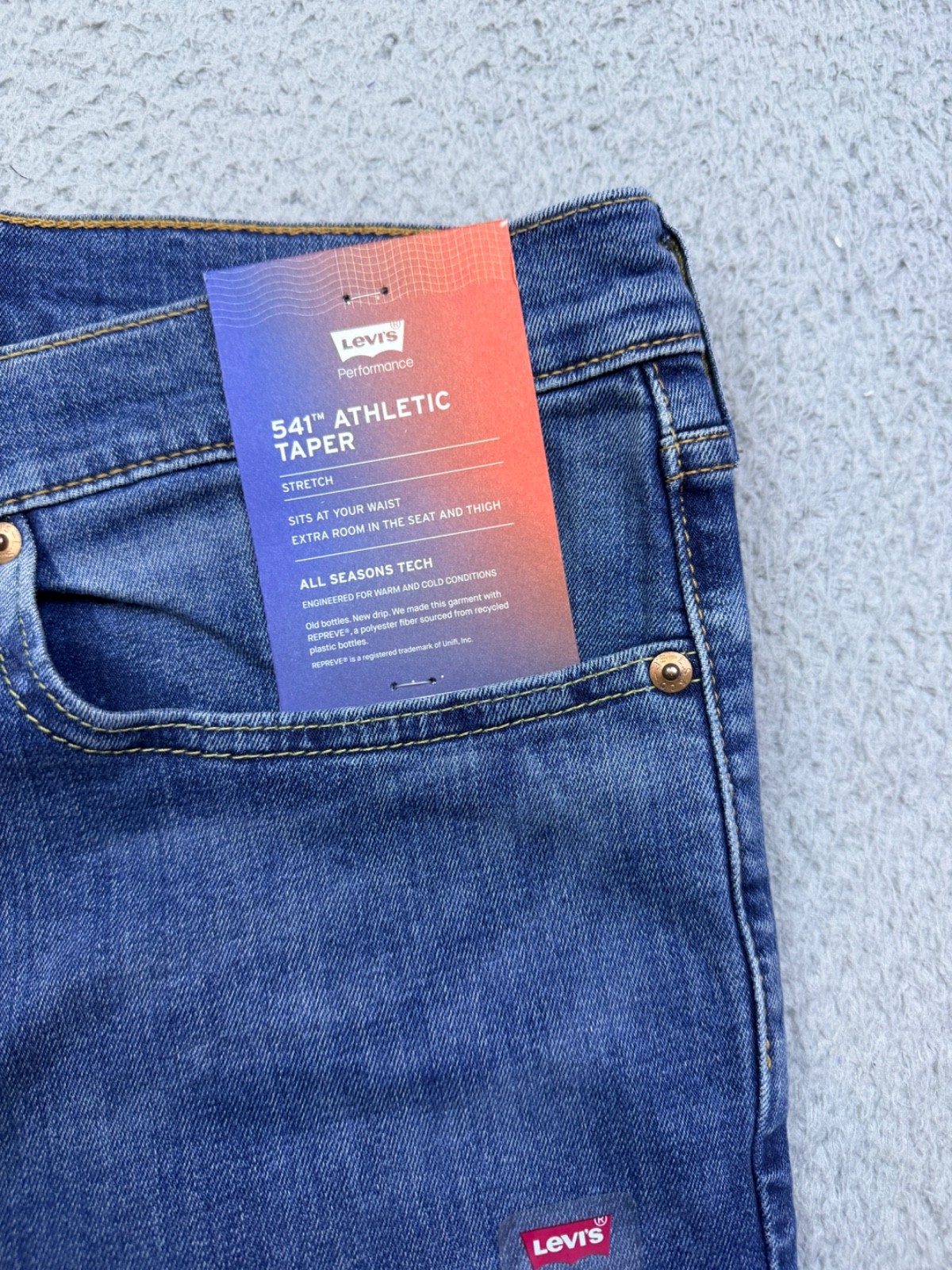 Levis 541 Jeans Men 56×30 B&T Blue Denim Stretch Athletic Fit Tapered Leg 28 NWT