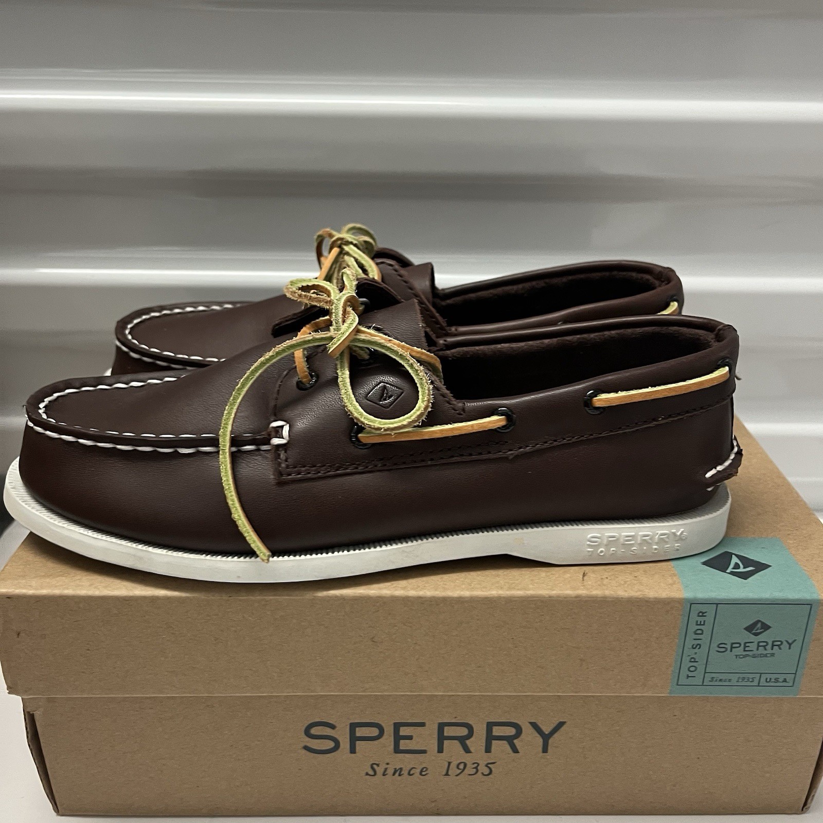 Sperry Top Sider A/O Original 2 Eye Brown Boat School Uniform Shoe Boys SZ 4.5 M