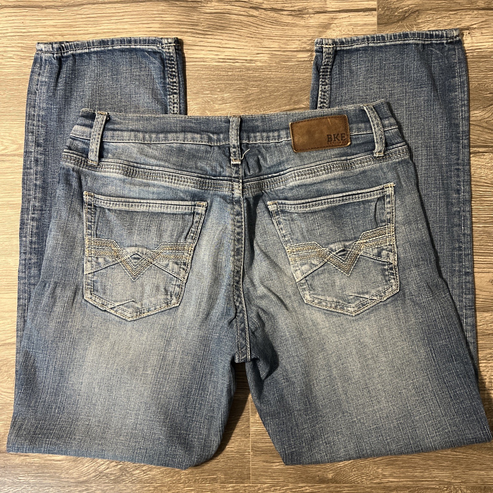 BKE Jake Straight Stretch Mid Rise Medium Wash Blue Jeans Men’s Size 34×32