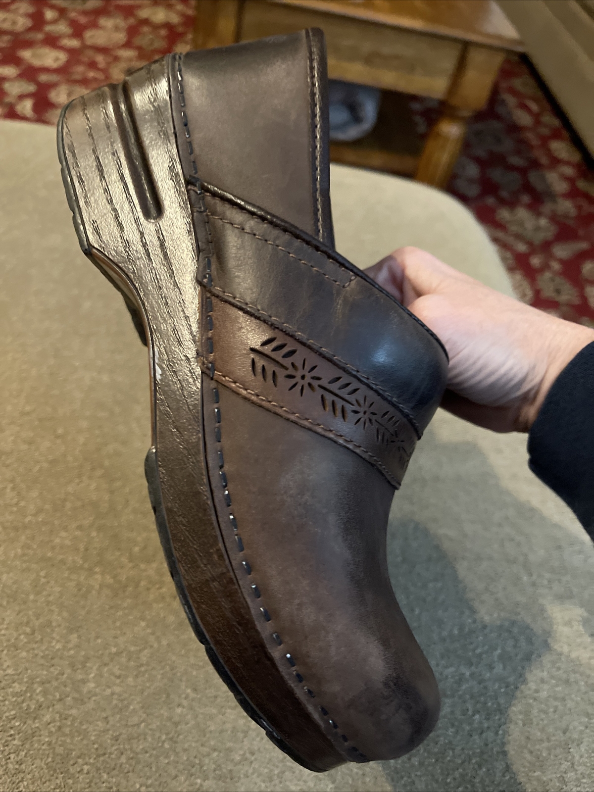 Women’s Size 38 (6.5-7) M Dansko Brown Leather Professional Clog (TD)