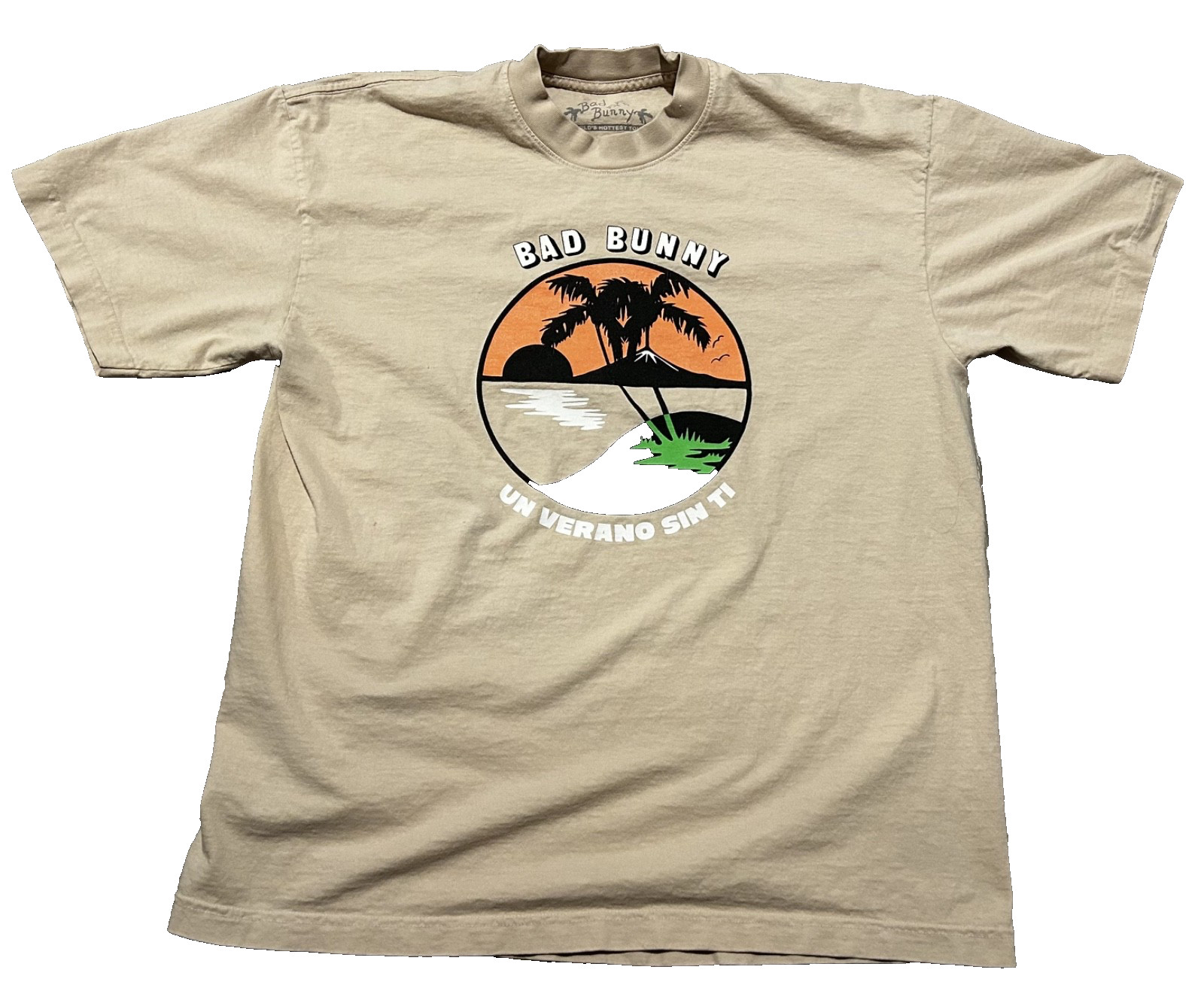 2022 Bad Bunny World’s Hottest Tour Merch ‘Un Verano Sin Ti’ Graphic T-Shirt