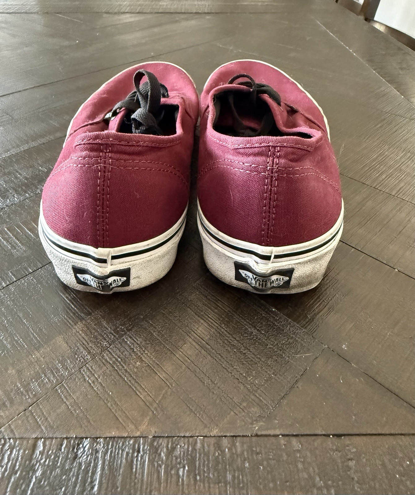 VANS Authentic Men’s Burgundy Canvas Lace-Up Low Top Sneakers Rubber Sole