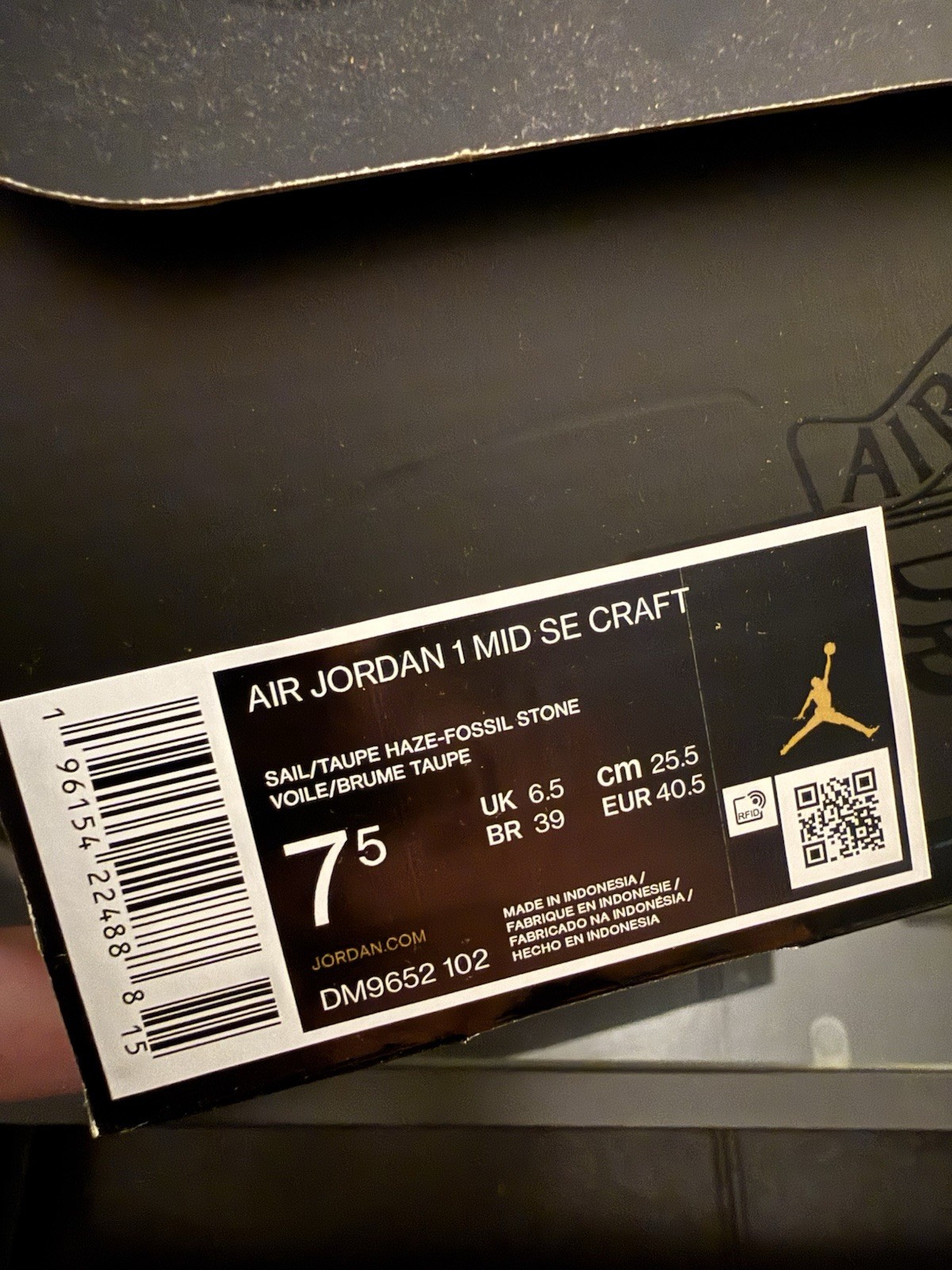 Jordan Air Jordan 1 Mid SE Craft “Inside Out” Sail Taupe DM9652-102