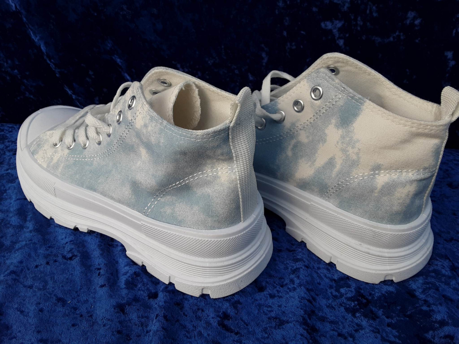 Top Price casual shoe, everyday shoe, sports shoe, sizes: 36,37,38,39,40,41, NEW